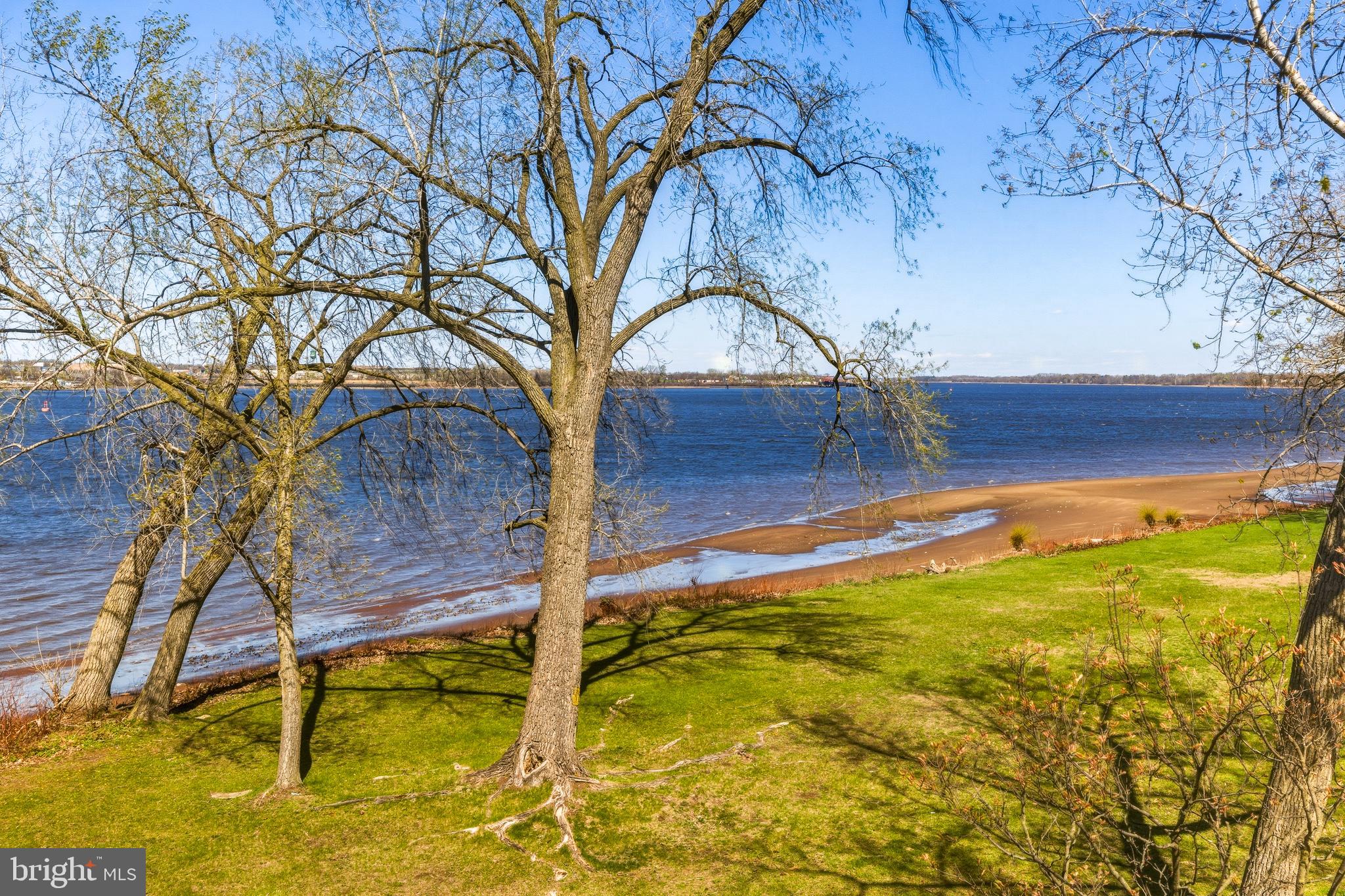 5210 Riverfront Drive Palmyra, NJ 08065 - Photo 2 of 37 River view