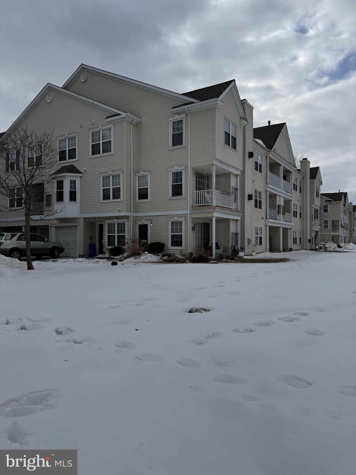 5210 Riverfront Drive Palmyra, NJ 08065 - Photo 3 of 5