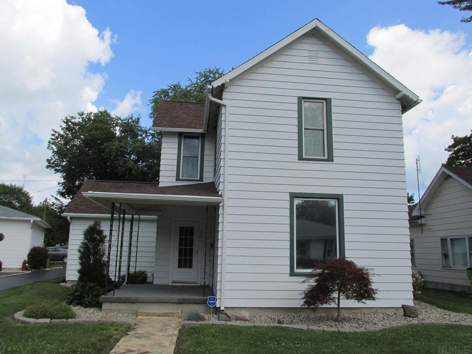 331 Monroe Street Huntington, IN 46750 - Photo 2 of 20