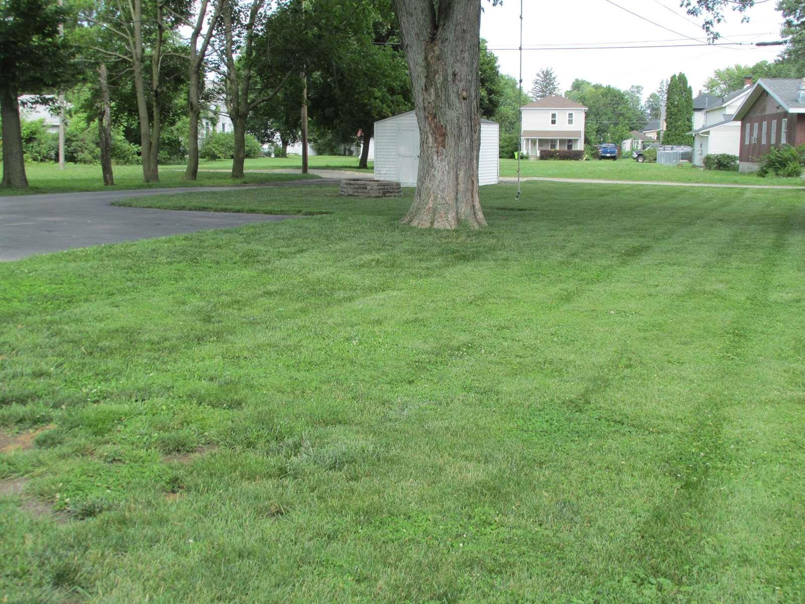 331 Monroe Street Huntington, IN 46750 - Photo 7 of 20