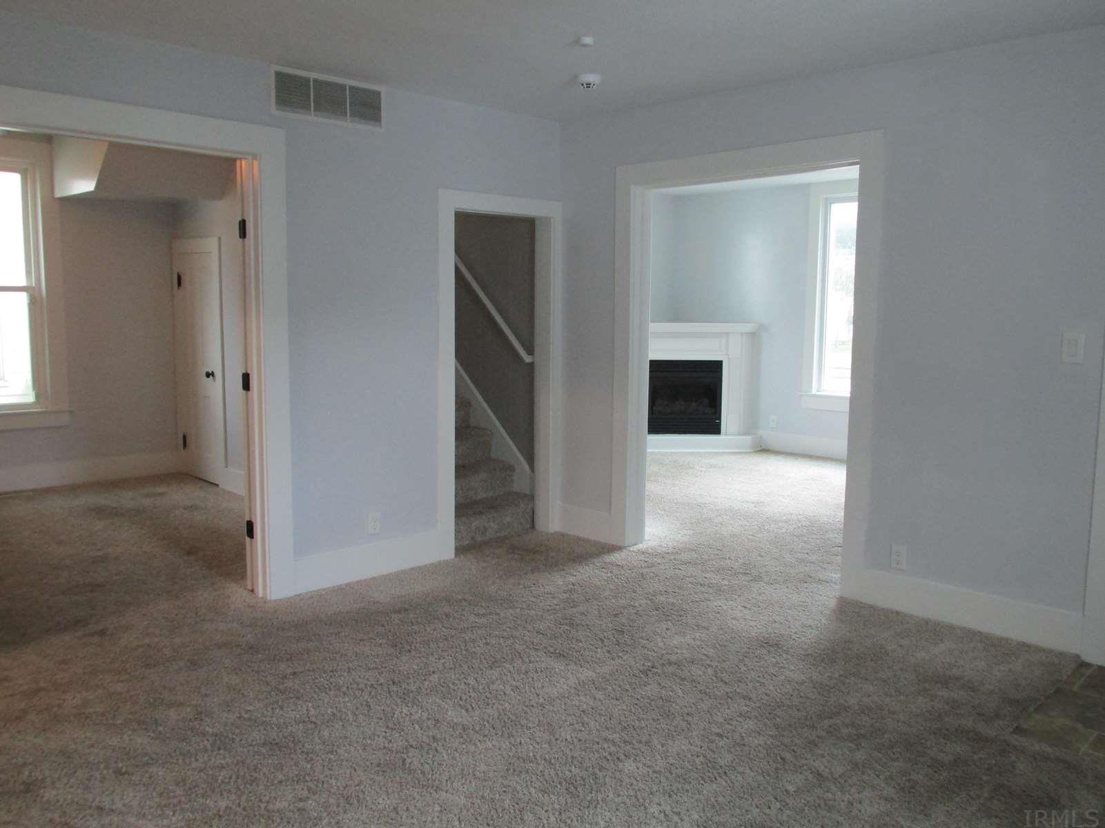 331 Monroe Street Huntington, IN 46750 - Photo 9 of 20