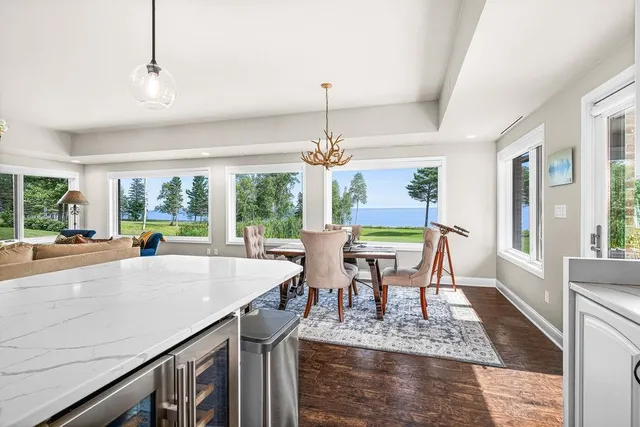 $959,900 | 8353 Congdon Boulevard, Unit 8353, Duluth, MN 55804