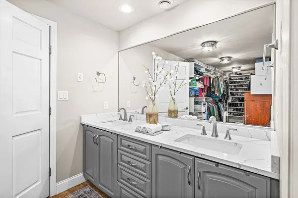 $939,900 | 8353 Congdon Boulevard, Unit 8353, Duluth, MN 55804