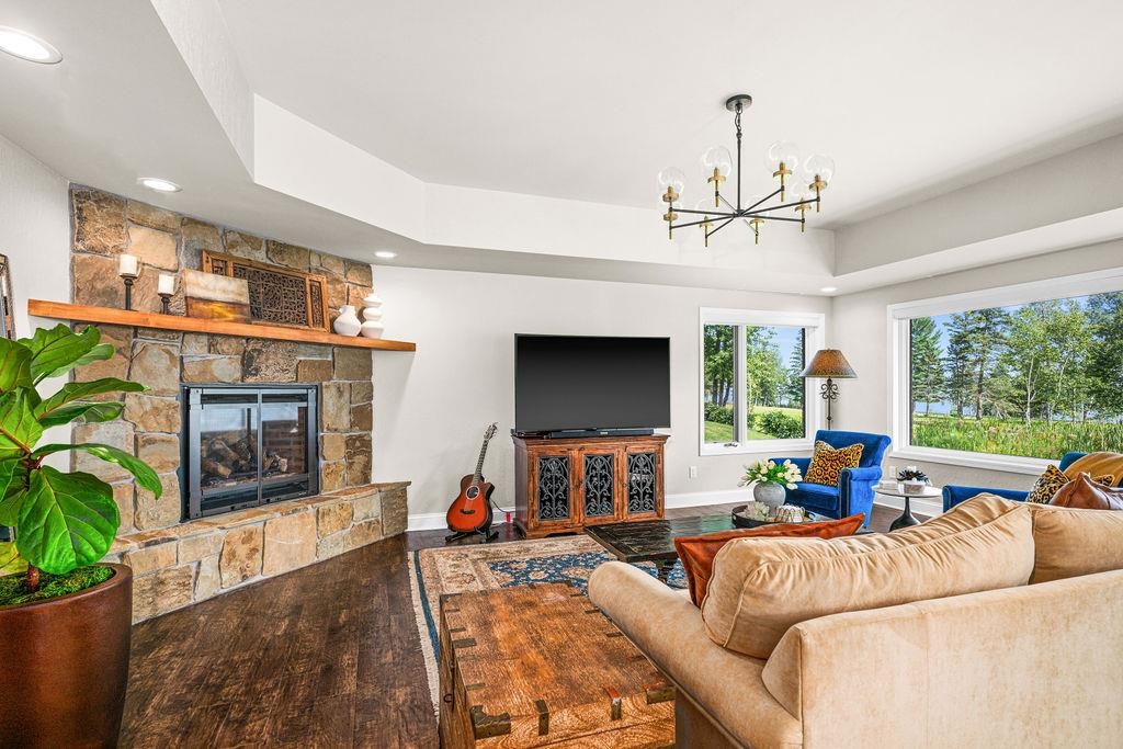 8353 Congdon Boulevard, Unit 8353 Duluth, MN 55804 - Photo 4 of 50