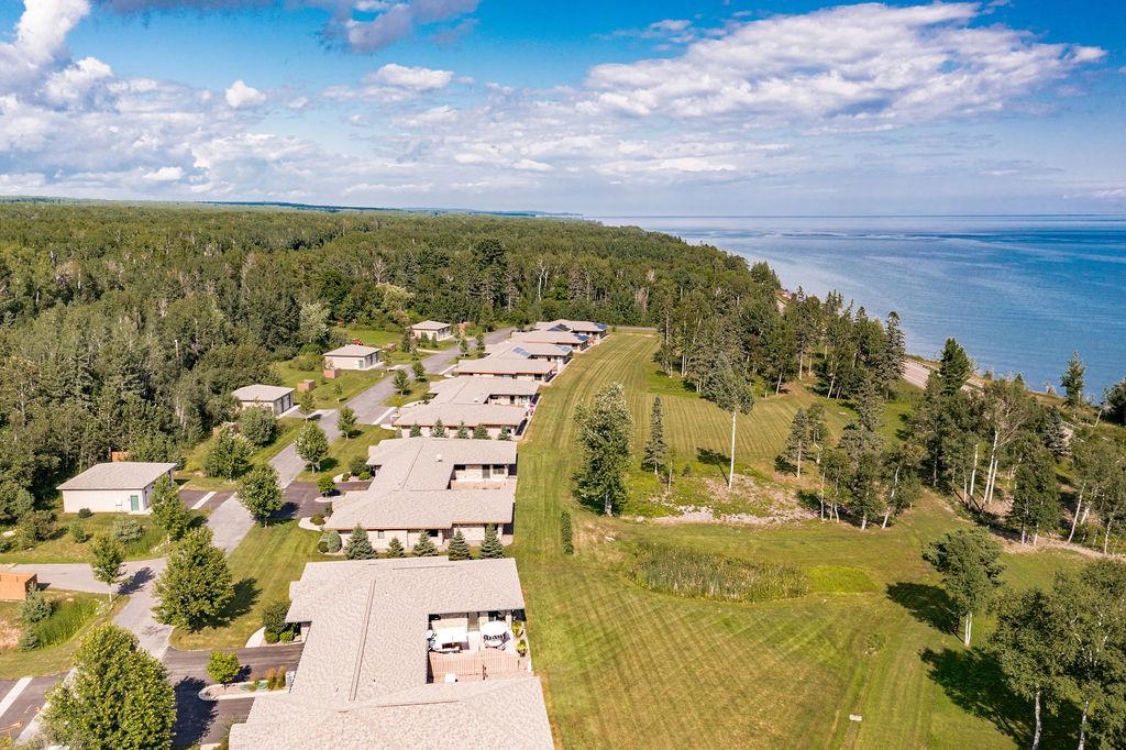 8353 Congdon Boulevard, Unit 8353 Duluth, MN 55804 - Photo 45 of 50