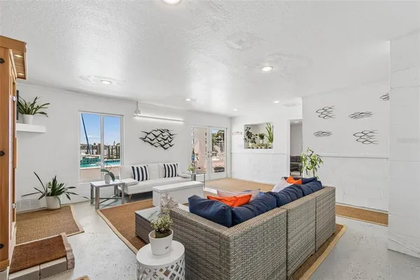 $2,099,000 | 874 Bay Point Drive, Madeira Beach, FL 33708