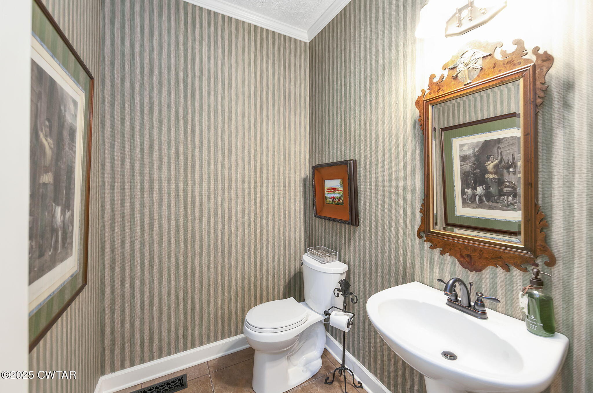 102 Pepper Tree Road Jackson, TN 38305 - Photo 21 of 39 Half Bath