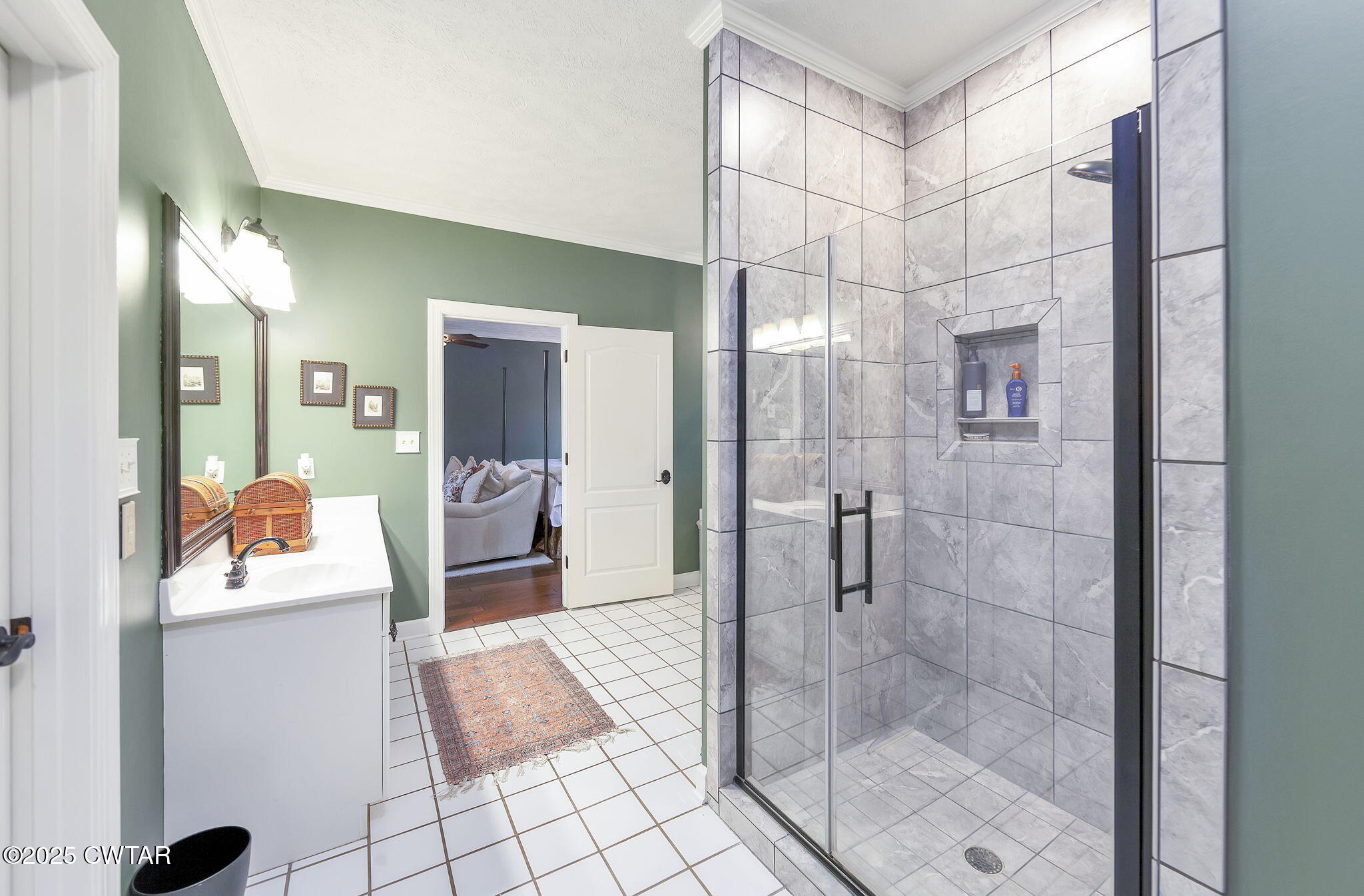 102 Pepper Tree Road Jackson, TN 38305 - Photo 24 of 39 Primary Bath