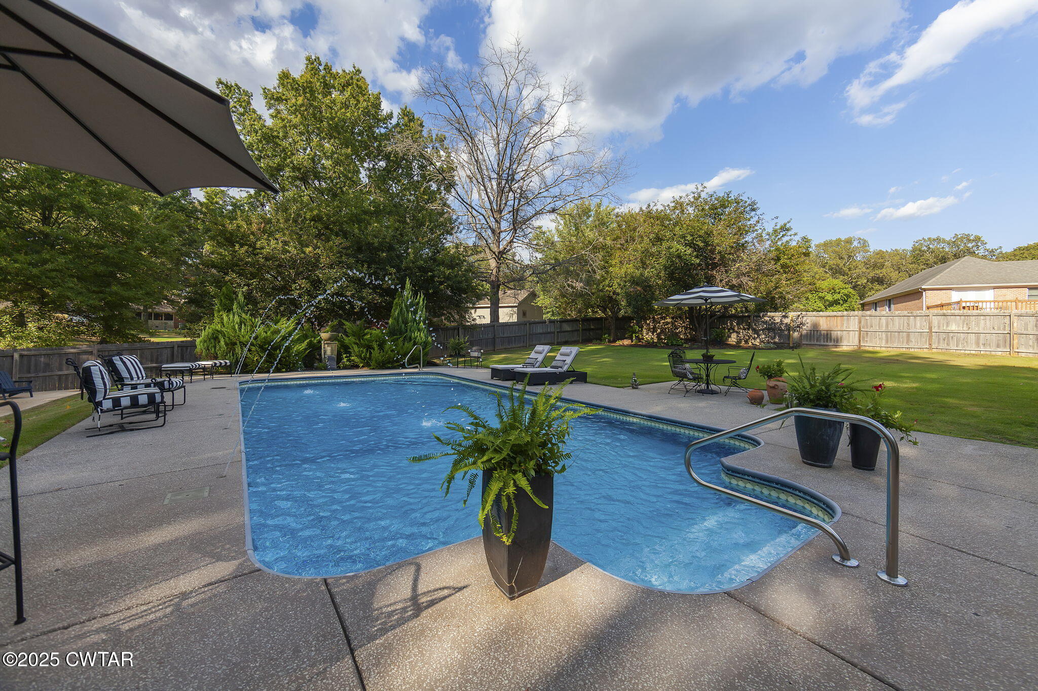 102 Pepper Tree Road Jackson, TN 38305 - Photo 32 of 39 Pool