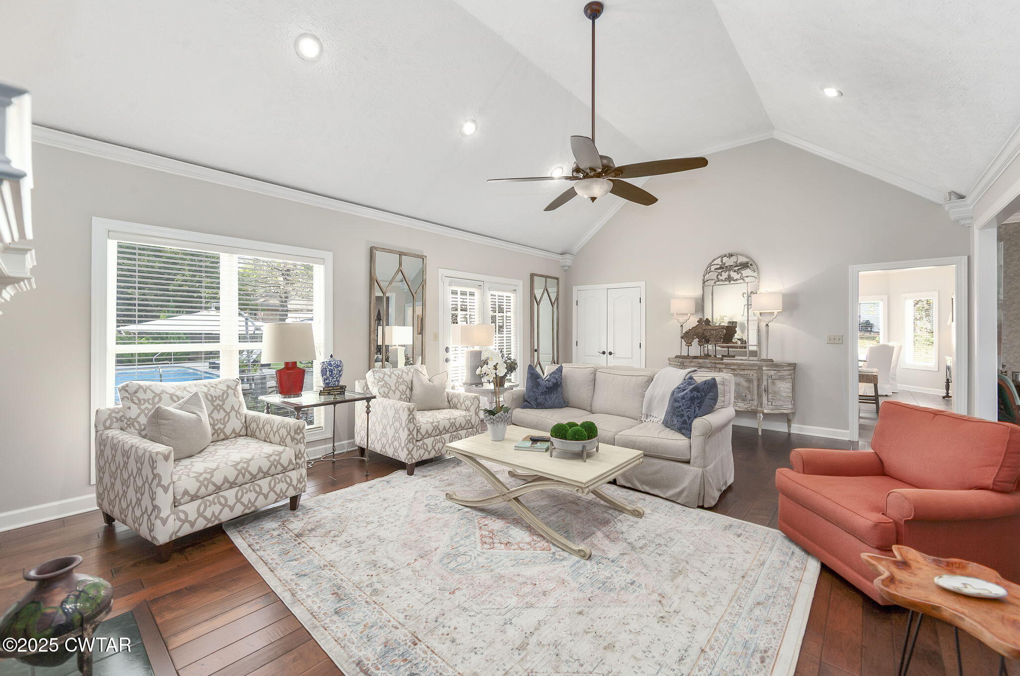 102 Pepper Tree Road Jackson, TN 38305 - Photo 4 of 39 Living Room