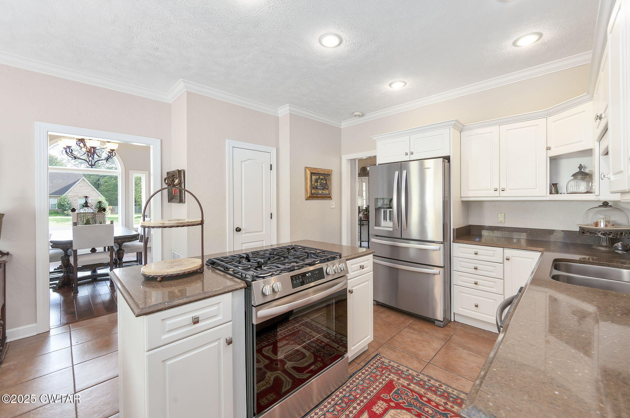 102 Pepper Tree Road Jackson, TN 38305 - Photo 5 of 39 Kitchen