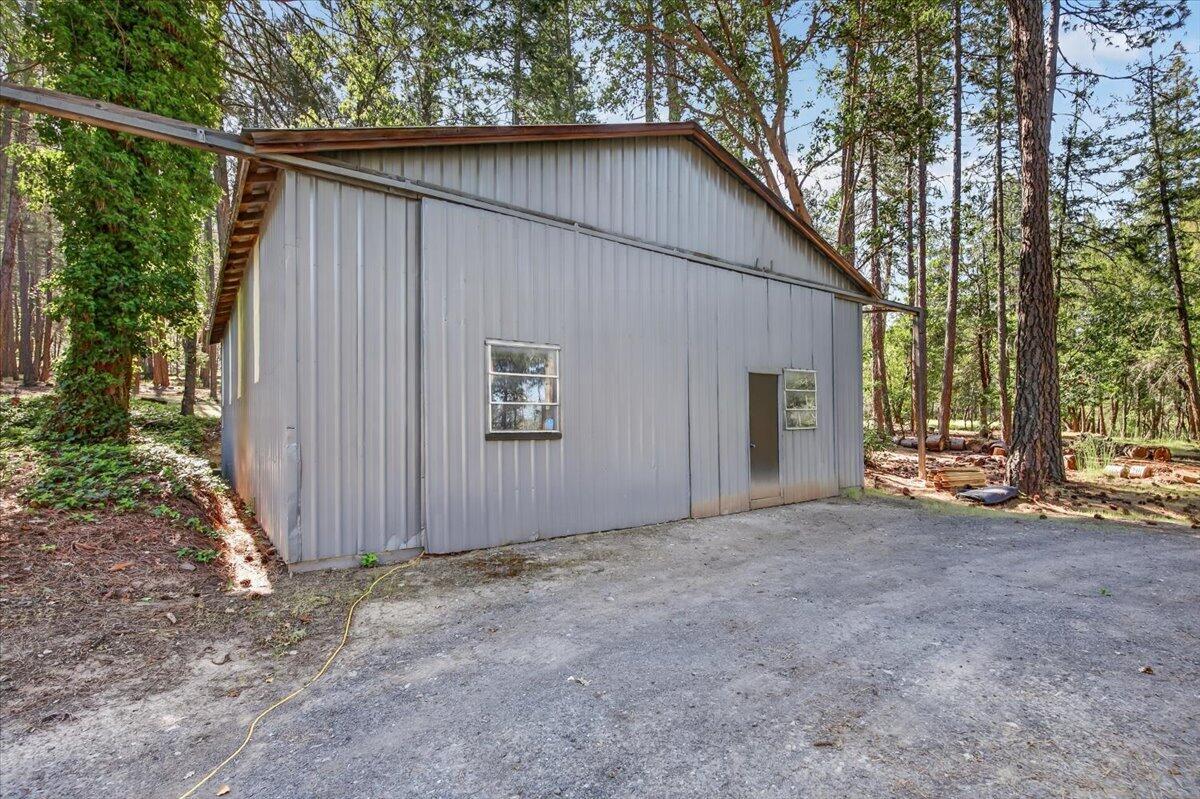 981 Upper Applegate Road Jacksonville, OR 97530 - Photo 23 of 30 31-31