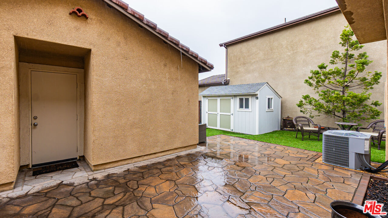 3564 Albion Drive Oxnard, CA 93036 - Photo 29 of 41 a front view of a house with a yard