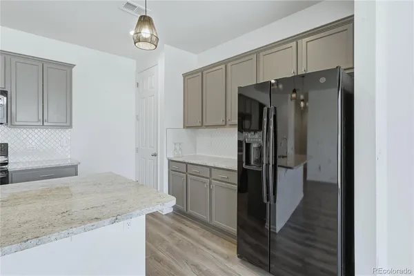 $464,000 | 10562 Yosemite Street, Commerce City, CO 80640
