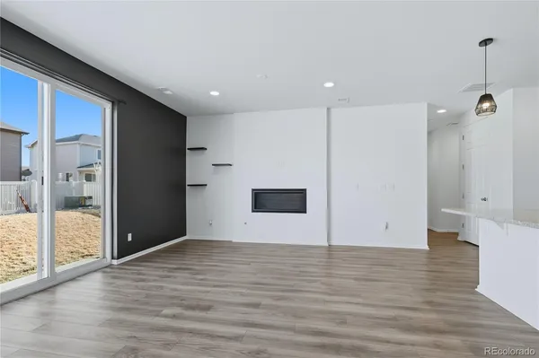 $464,000 | 10562 Yosemite Street, Commerce City, CO 80640