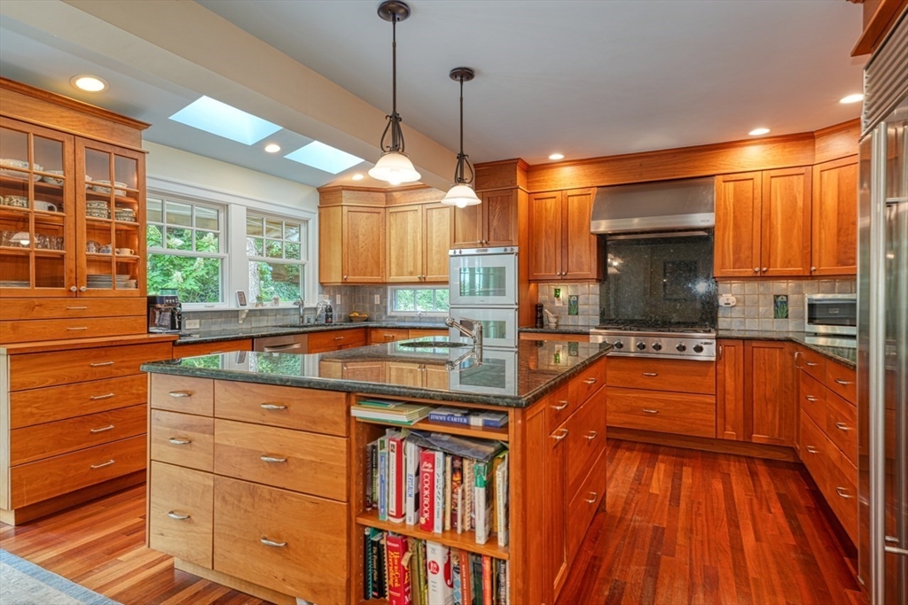 48 Elizabeth Road Belmont, MA 02478 - Photo 3 of 42 Gallery Image 3