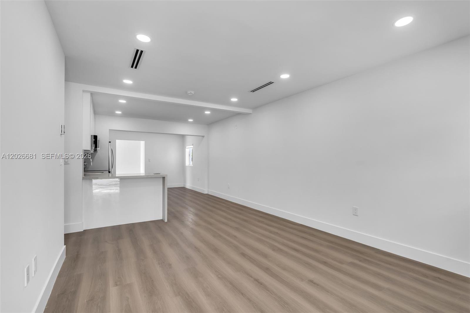 2810 Southwest 26th Street, Unit 2810 Miami, FL 33133 - Photo 4 of 19