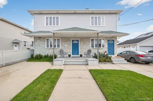 a view of a house with a patio