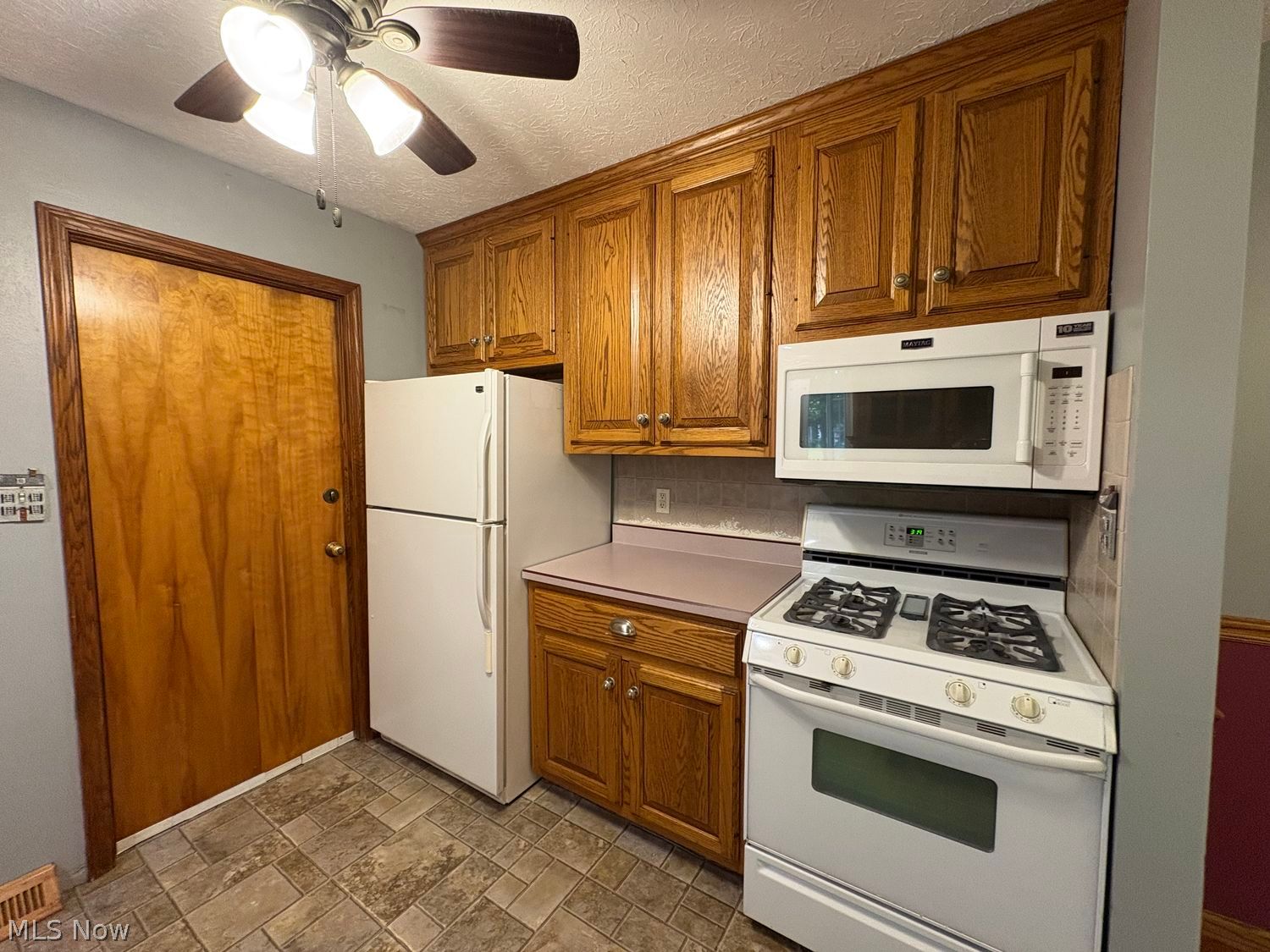 3444 Shellhart Road Norton, OH 44203 - Photo 13 of 31 Gallery Image 13