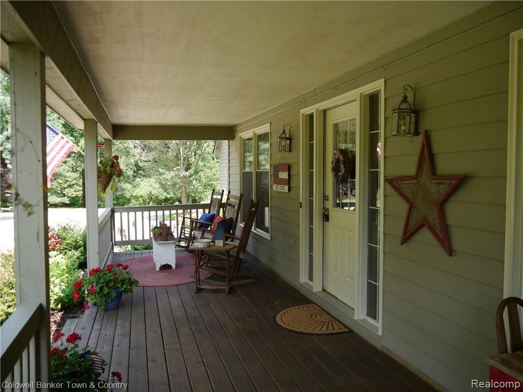 3127 Rafferty Drive Howell, MI 48843 - Photo 8 of 55