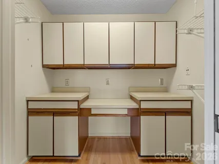 $435,000 | 1001 Red Oak Drive, Hendersonville, NC 28791