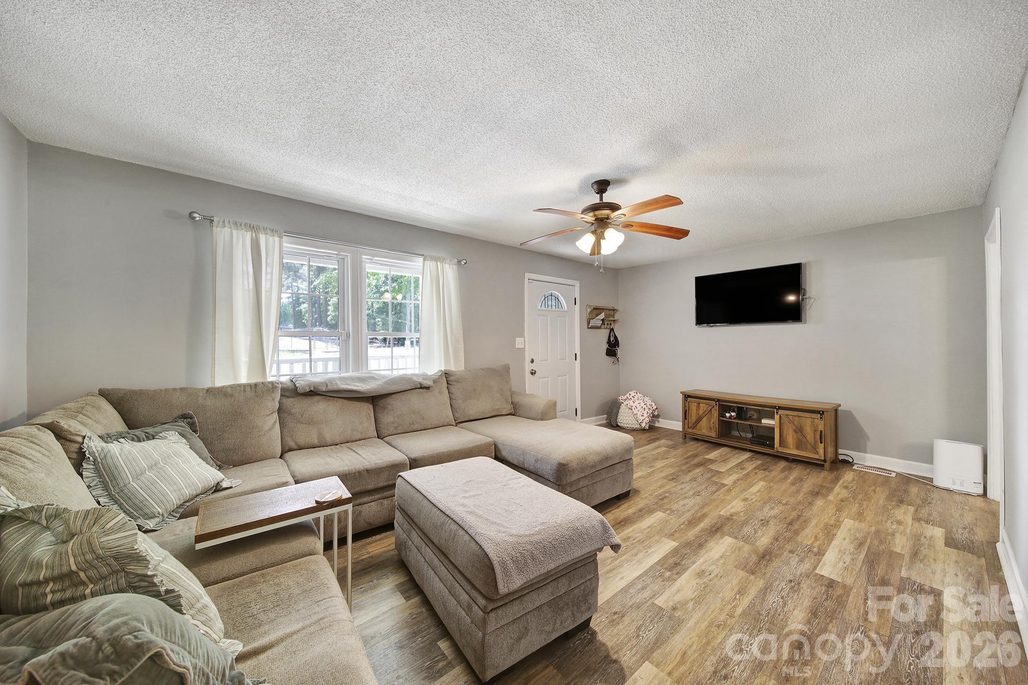 184 Fairhill Road Heath Springs, SC 29058 - Photo 4 of 35 Gallery Image 4