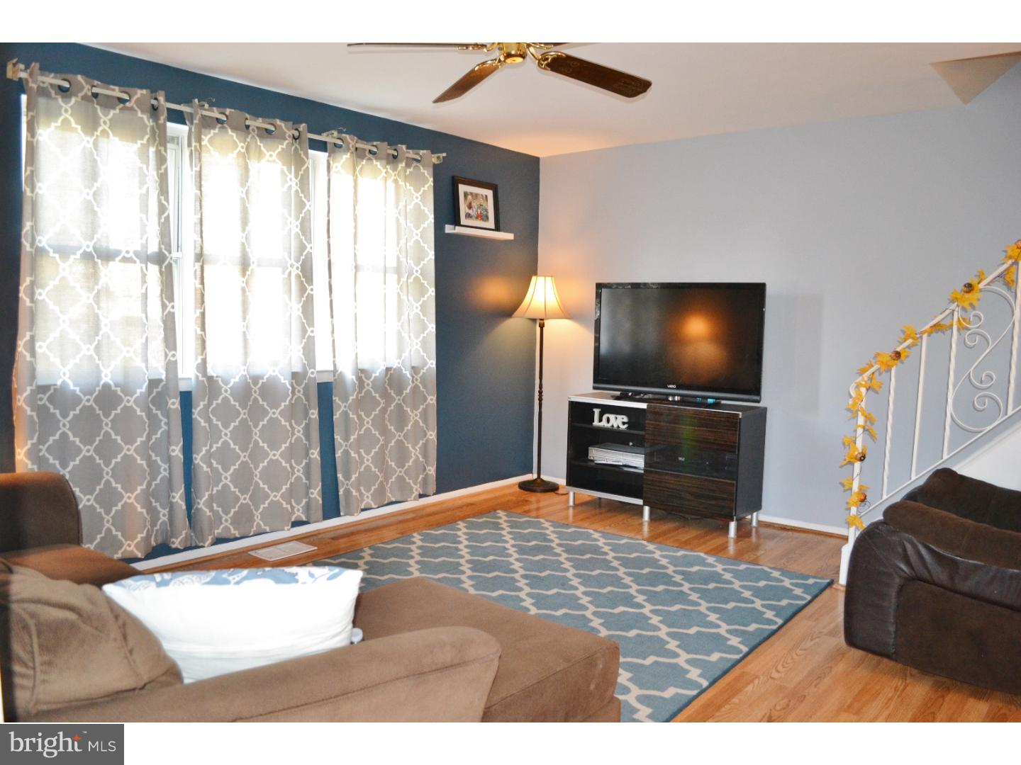 1838 Tomlinson Road Philadelphia, PA 19116 - Photo 4 of 16 Gallery Image 4