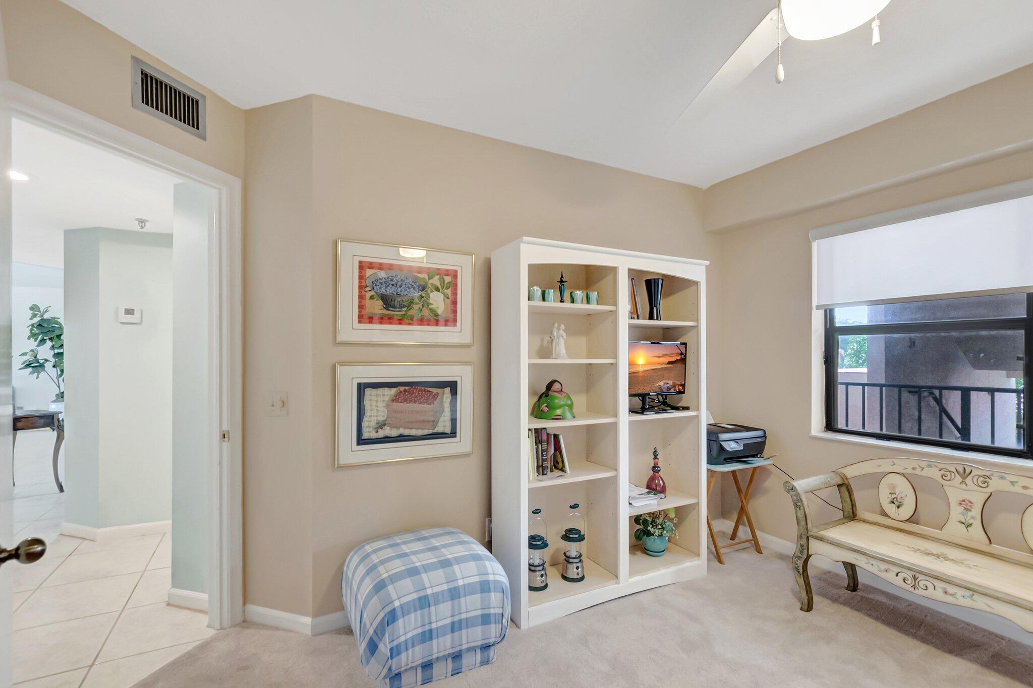 7507 La Paz Boulevard, Unit 202 Boca Raton, FL 33433 - Photo 24 of 31 2nd bedroom