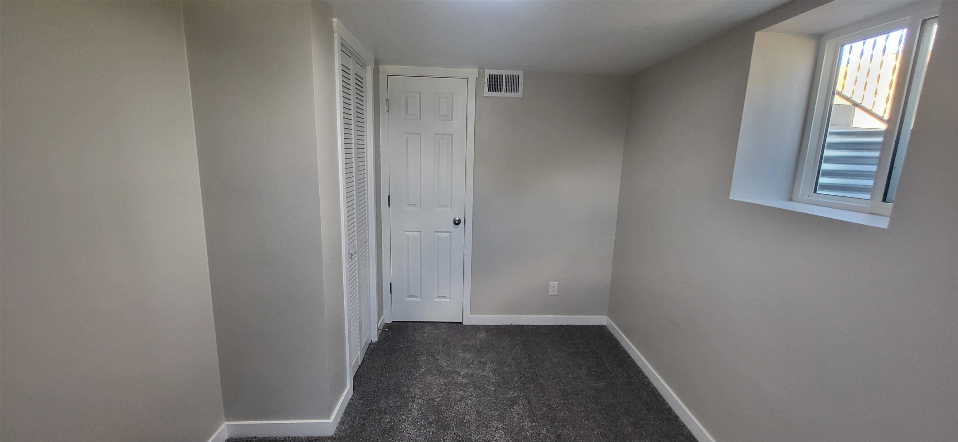 307 East Walnut Street Rawlins, WY 82301 - Photo 11 of 21