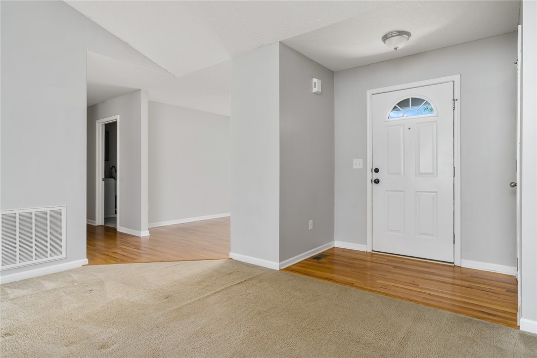 2606 Linmar Circle Anderson, SC 29621 - Photo 5 of 32 Gallery Image 5