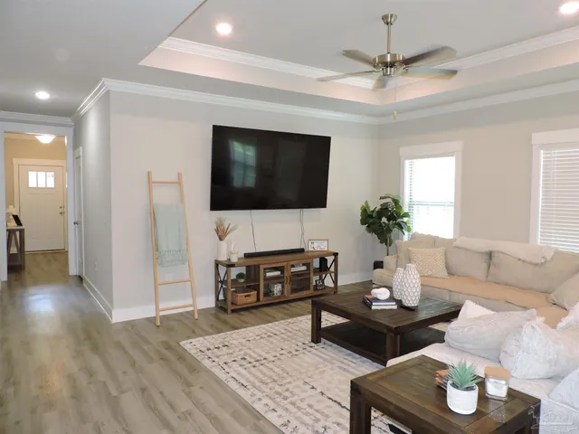 $1,900 | 8823 Airway Drive, Pensacola, FL 32514