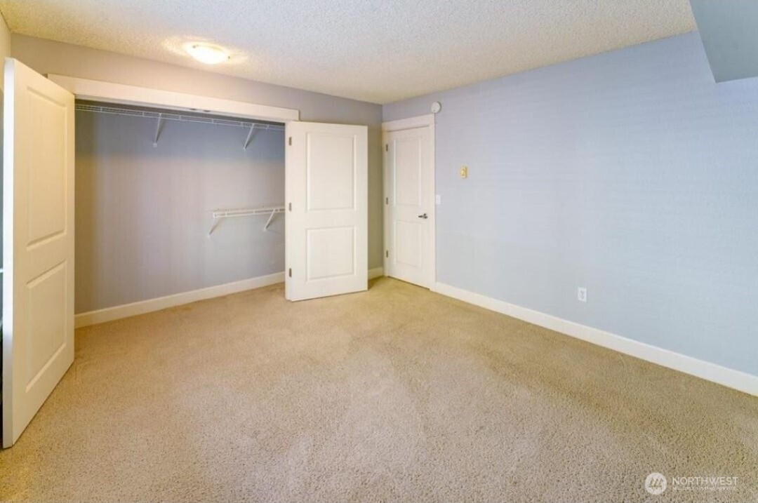 8025 234th Street Southwest, Unit 103 Edmonds, WA 98026 - Photo 7 of 13