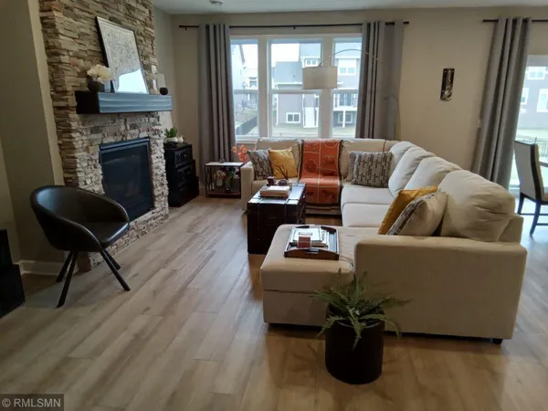 $3,195 | 10967 Harbor Lane North, Maple Grove, MN 55369