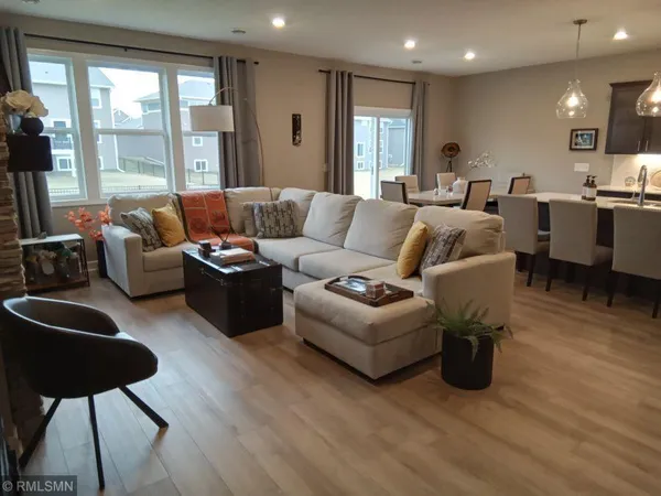 $3,195 | 10967 Harbor Lane North, Maple Grove, MN 55369