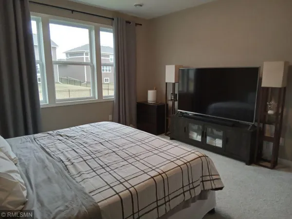 $3,195 | 10967 Harbor Lane North, Maple Grove, MN 55369