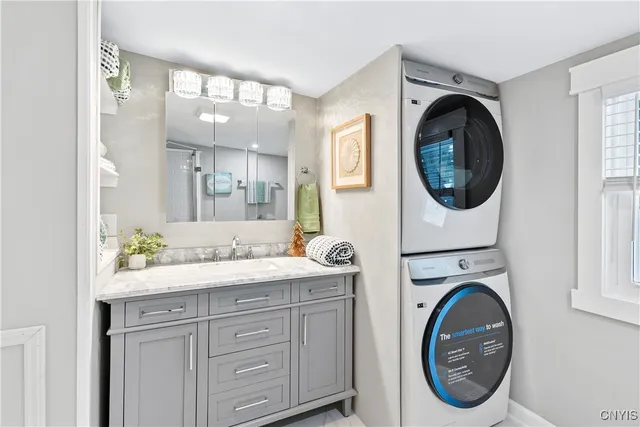 $289,000 | 141 Ross Street Extension, Auburn, NY 13021