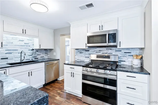 $289,000 | 141 Ross Street Extension, Auburn, NY 13021