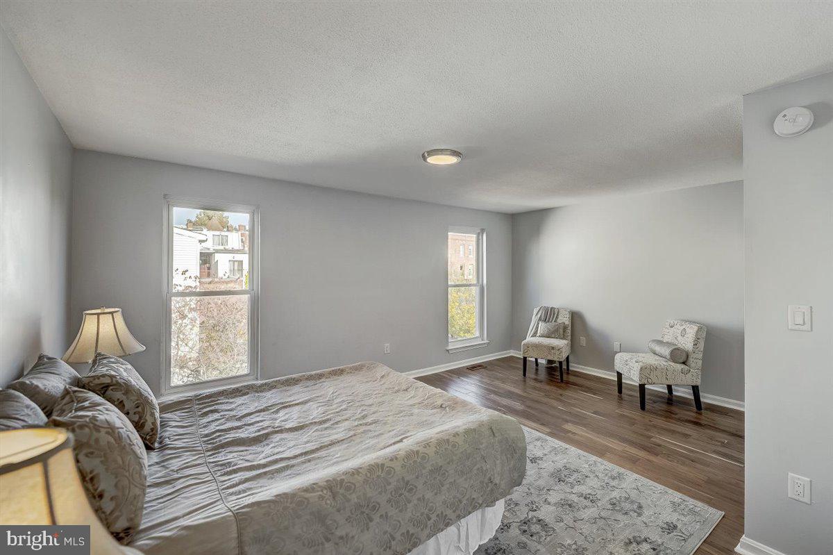 1115 Harvard Street Northwest, Unit R Washington, DC 20009 - Photo 15 of 39