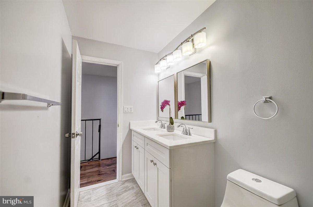 1115 Harvard Street Northwest, Unit R Washington, DC 20009 - Photo 16 of 39