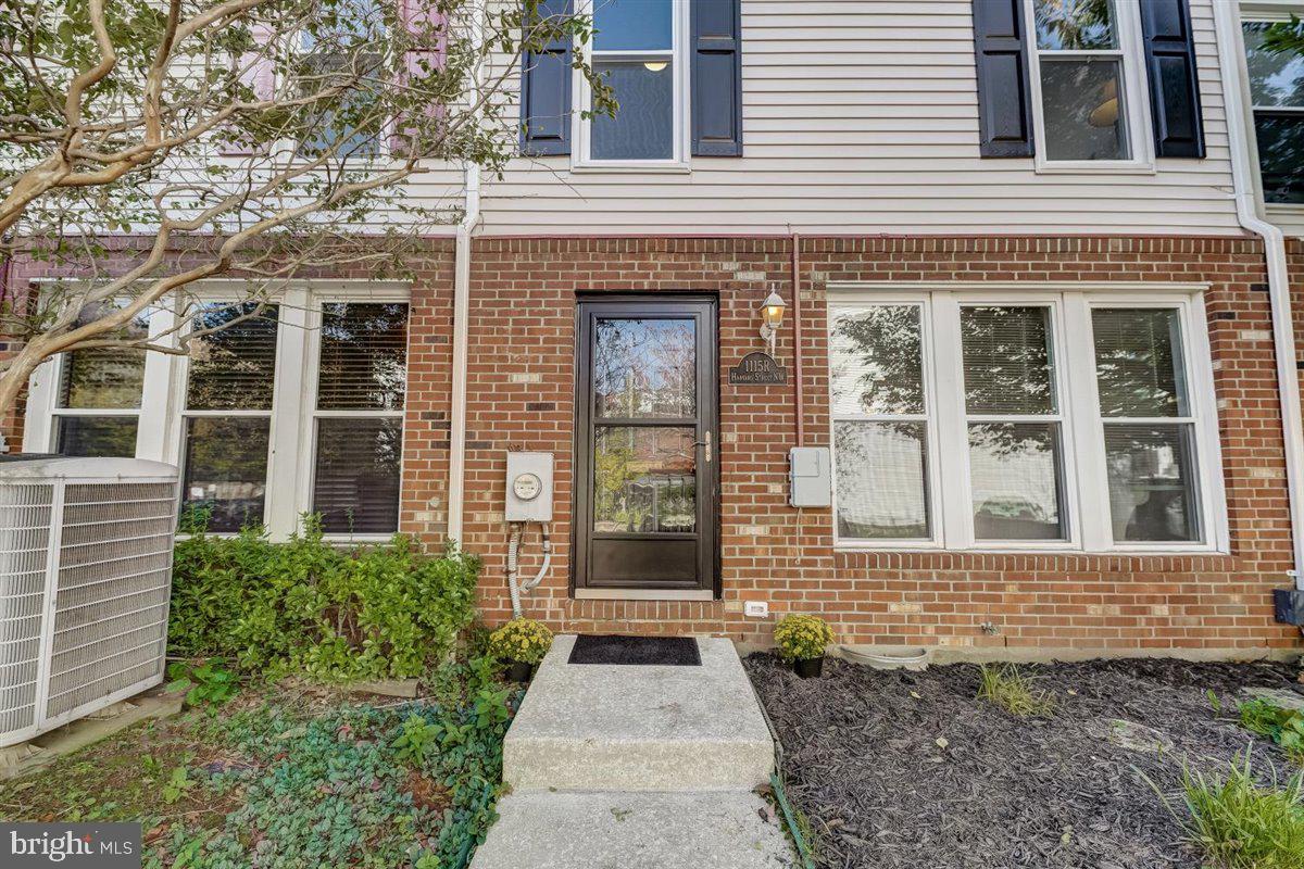 1115 Harvard Street Northwest, Unit R Washington, DC 20009 - Photo 35 of 39