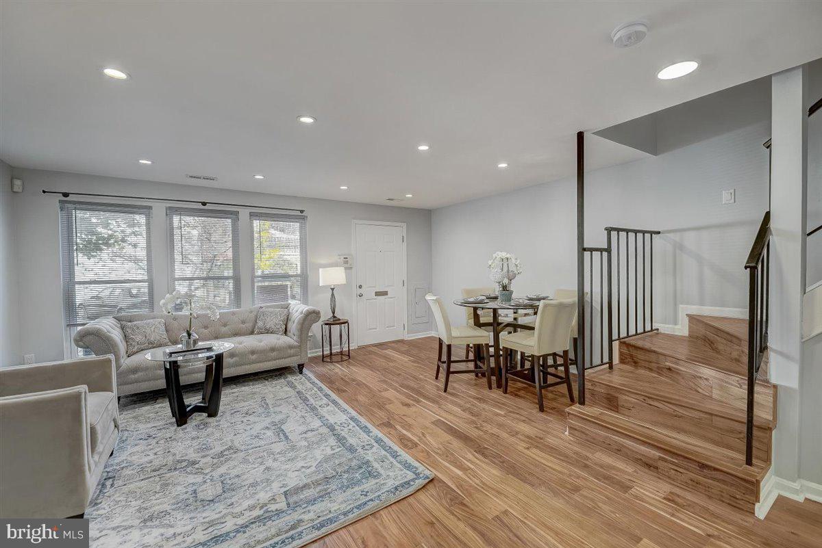 1115 Harvard Street Northwest, Unit R Washington, DC 20009 - Photo 10 of 39