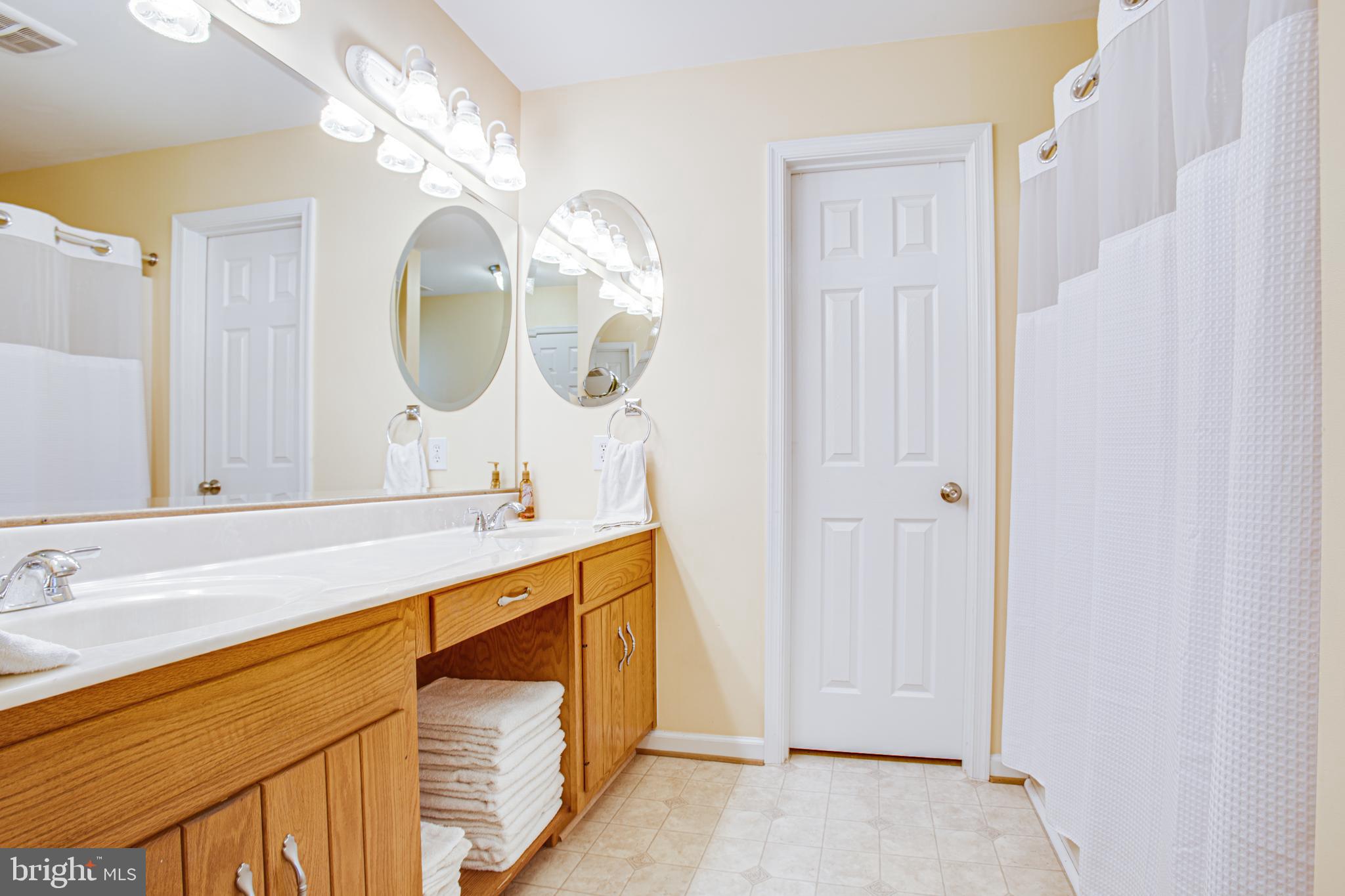 7376 Courthouse Road Spotsylvania, VA 22551 - Photo 20 of 54 First Master bathroom