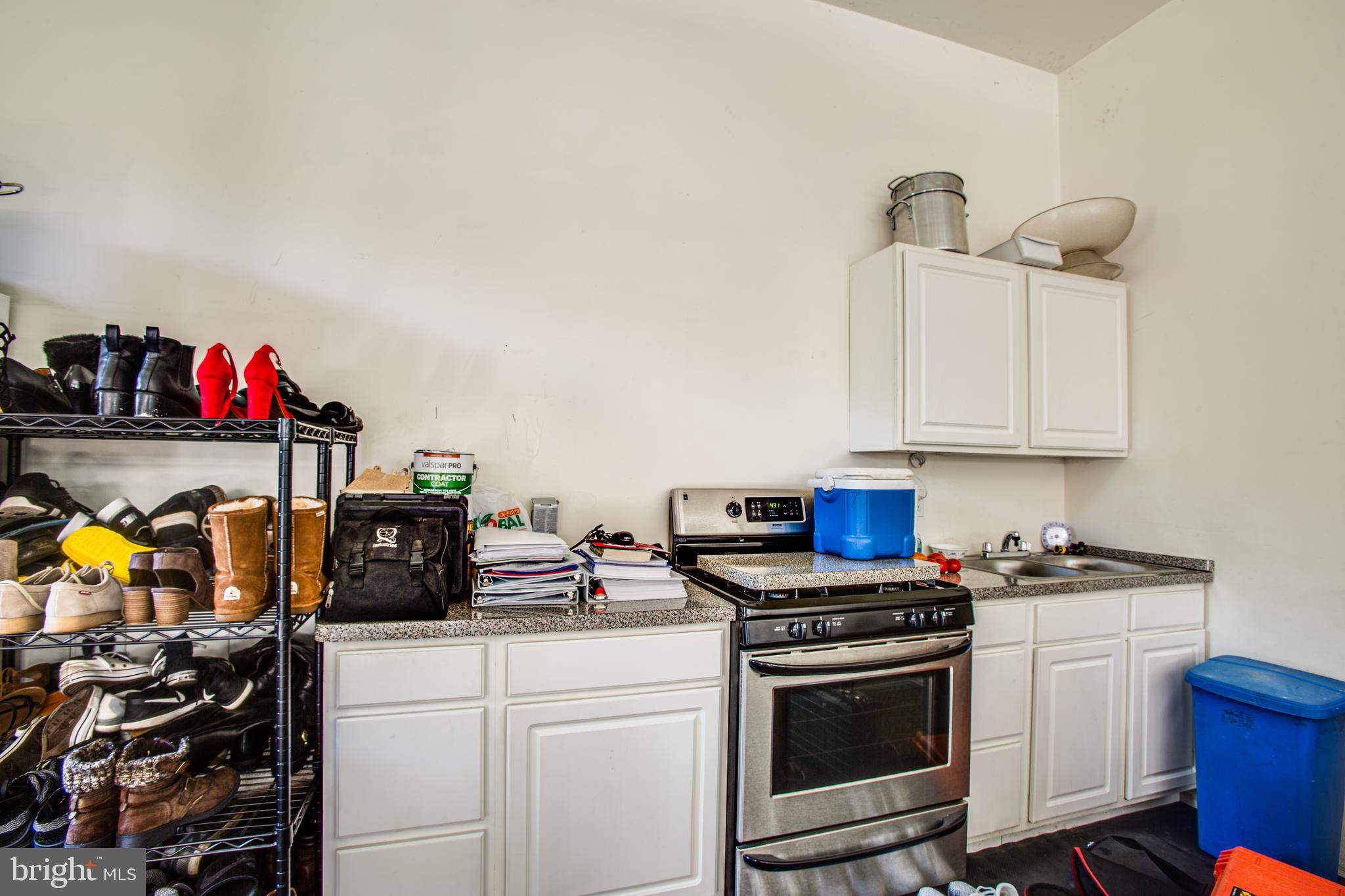 7376 Courthouse Road Spotsylvania, VA 22551 - Photo 40 of 54 Kitchen space in the garage!