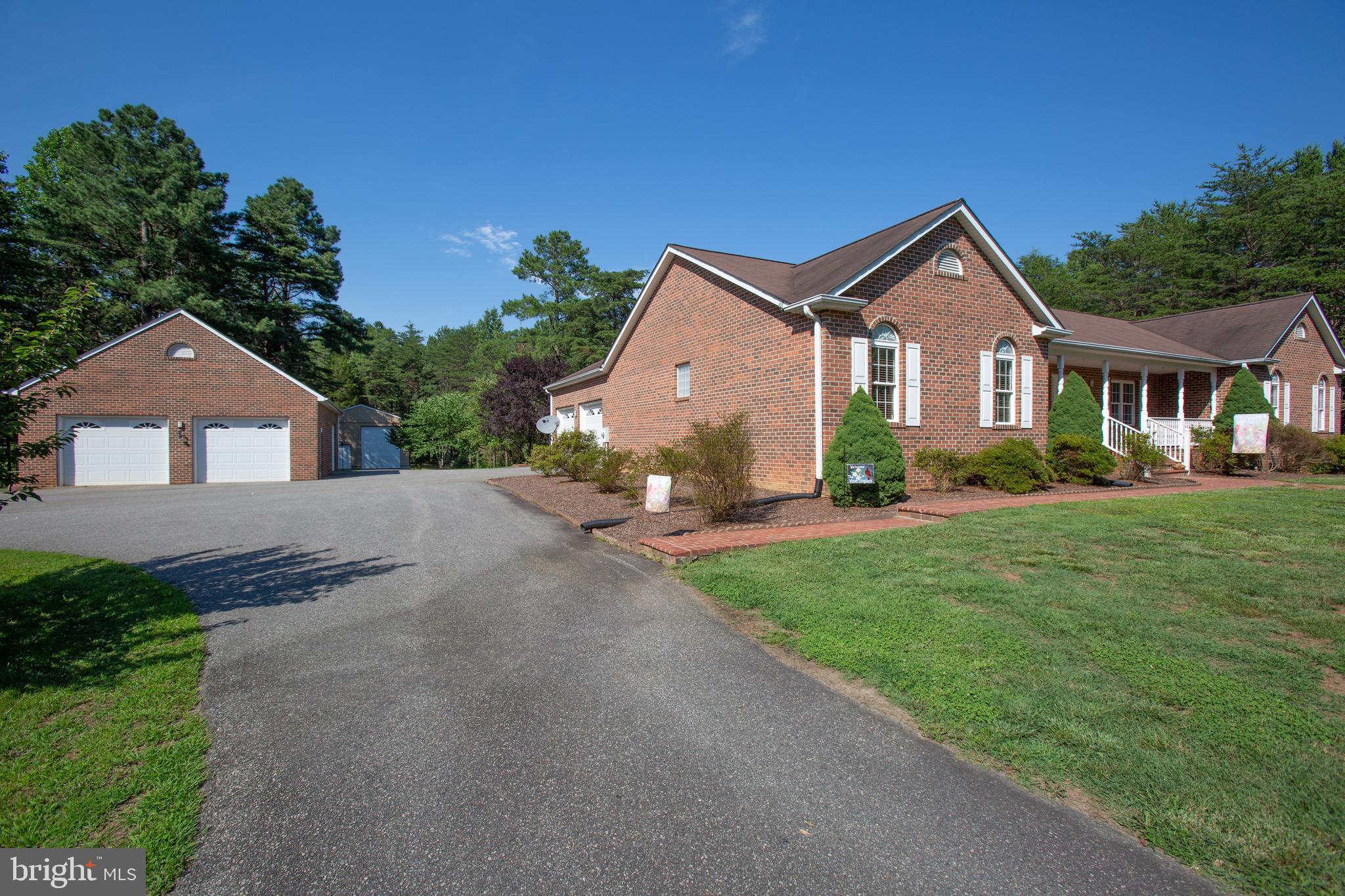 7376 Courthouse Road Spotsylvania, VA 22551 - Photo 43 of 54 Attached and detached garage space!