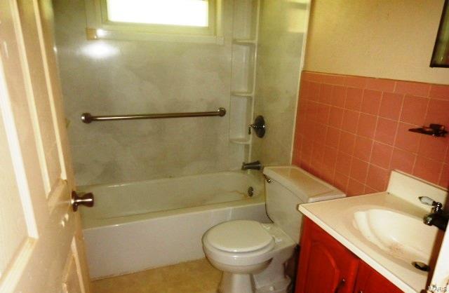 1445 Mullanphy Road Florissant, MO 63031 - Photo 5 of 8 Gallery Image 5