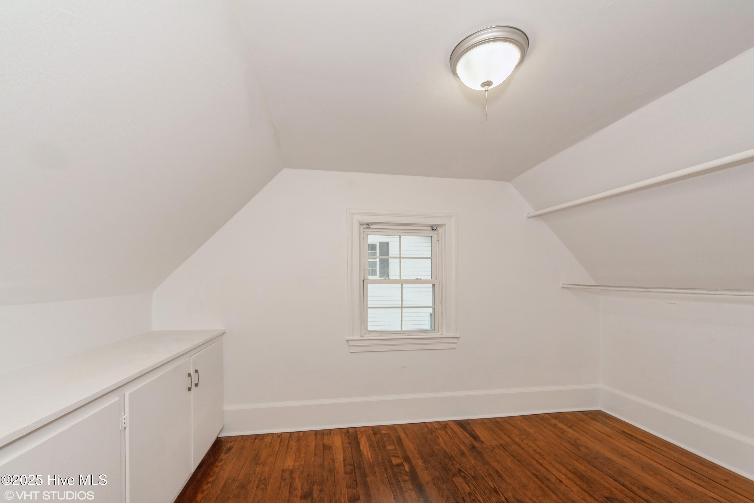 703 Rountree Street Kinston, NC 28501 - Photo 11 of 15 11_703ROUNTREEST_2026_HiRes