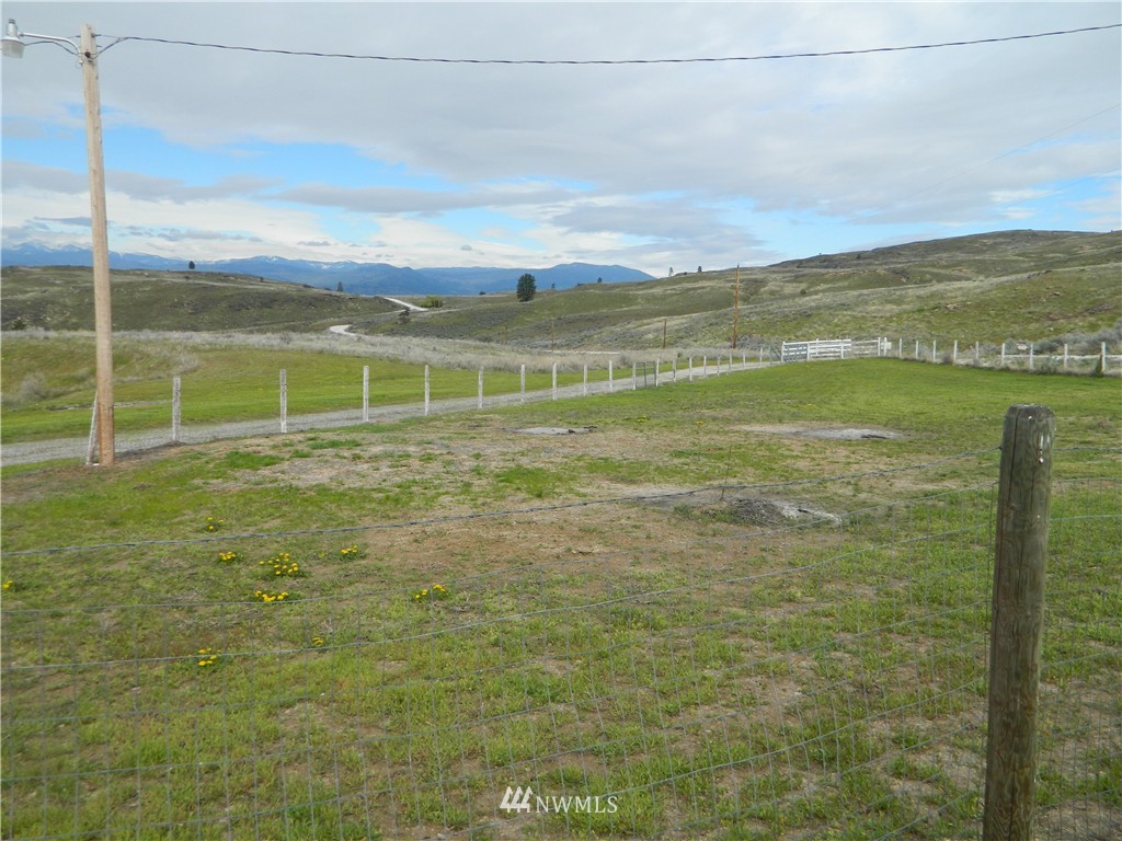 460 McLaughlin Canyon Road Riverside, WA 98849 - Photo 7 of 10 Gallery Image 7