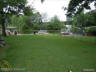 6828 Hatchery Road Waterford, MI 48327 - Photo 14 of 25 Water Views 2