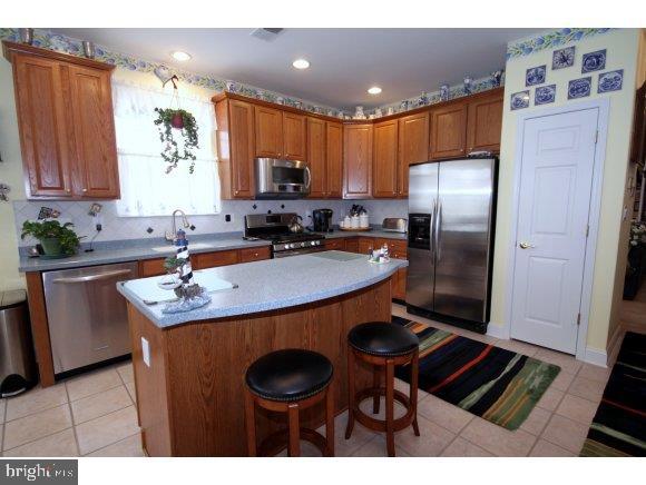 7 Edgewater Path Barnegat, NJ 08005 - Photo 11 of 24 Gallery Image 11