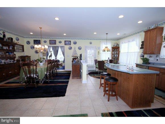 7 Edgewater Path Barnegat, NJ 08005 - Photo 7 of 24 Gallery Image 7